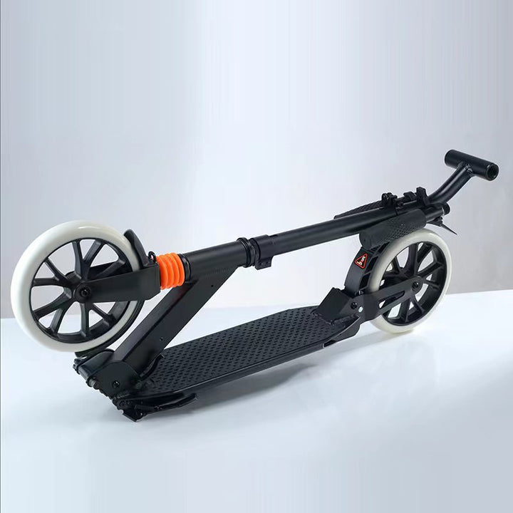 Foldable Commuter Kick Scooter Bowlift