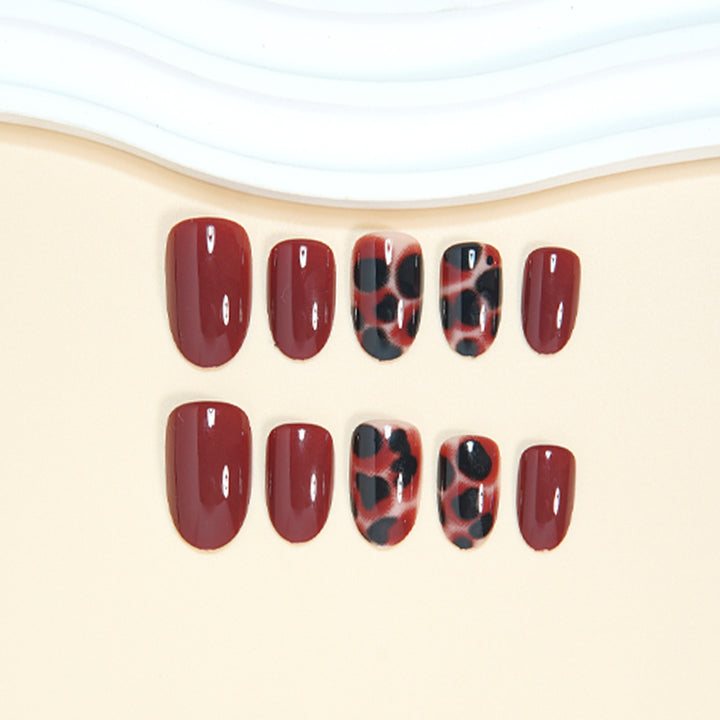 Premium Artistic Press-On Nail Design Bowlift