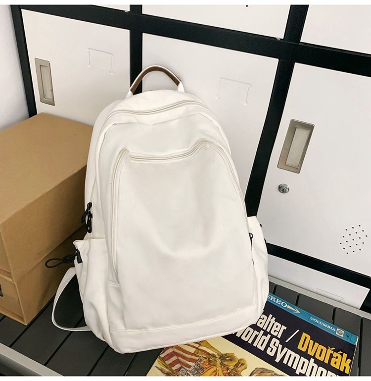 Versatile Urban Backpack Bowlift