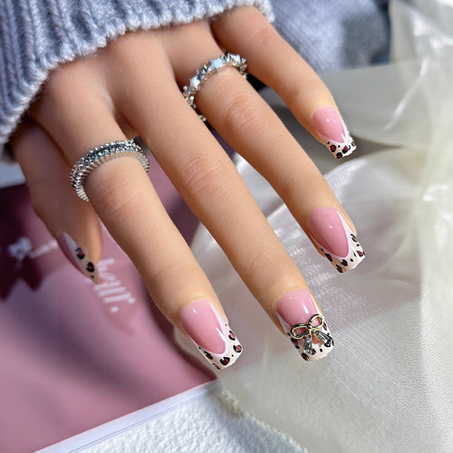 Artificial Nails with Elegant Bow Decoration Bowlift