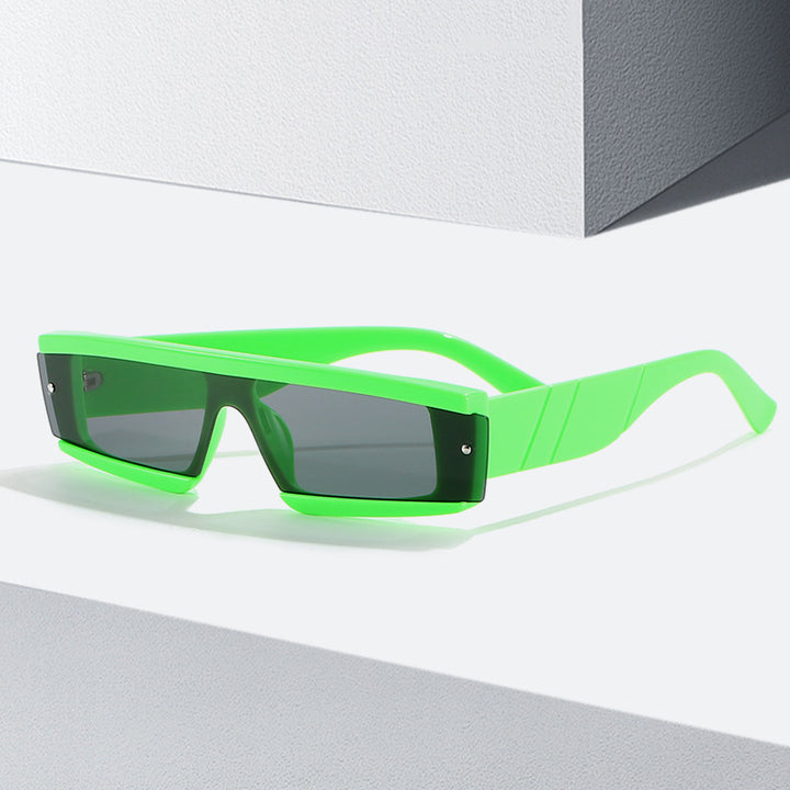 Women futuristic sunglasses in angular design Bowlift