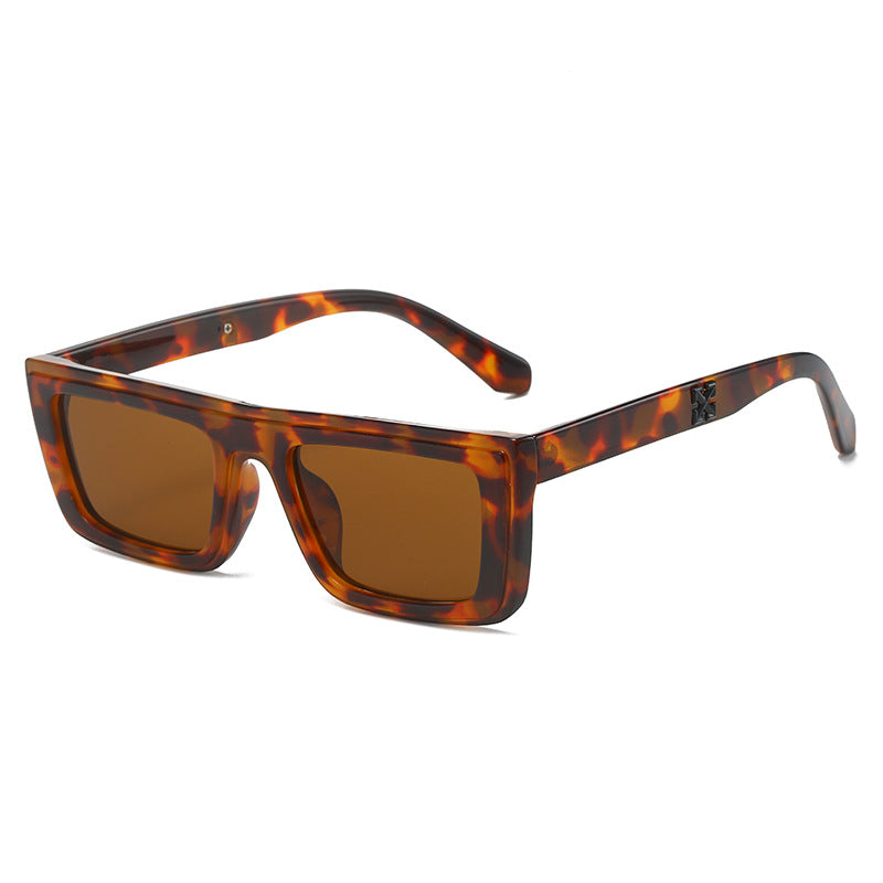 Ladies stylish square sunglasses Bowlift