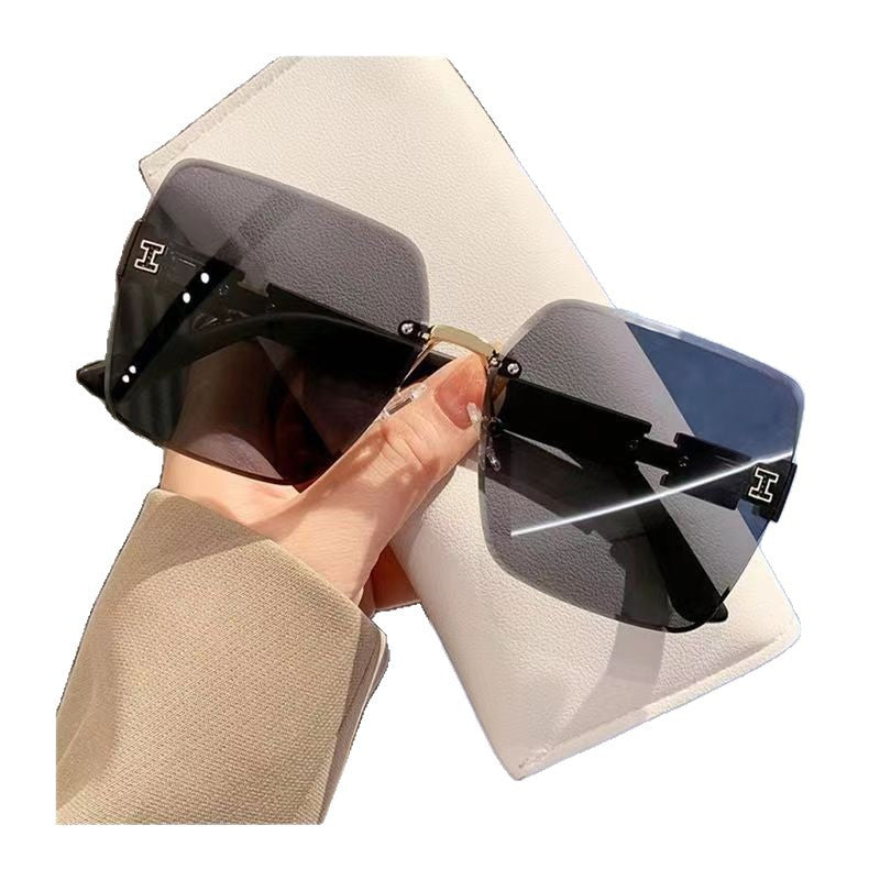 Oversized Square Fashion Sunglasses Bowlift
