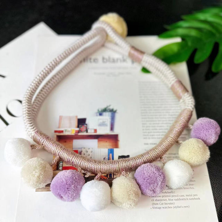 Trendy Knit Necklace Bowlift