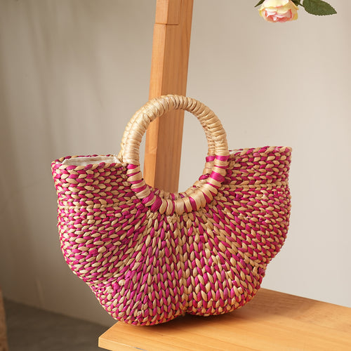 Handmade beach bag made of braided seagrass Bowlift