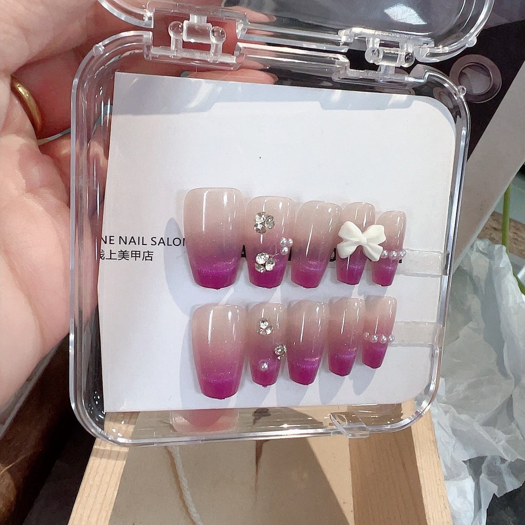 Glamorous Ombre Decorative Press-On Nail Set Bowlift