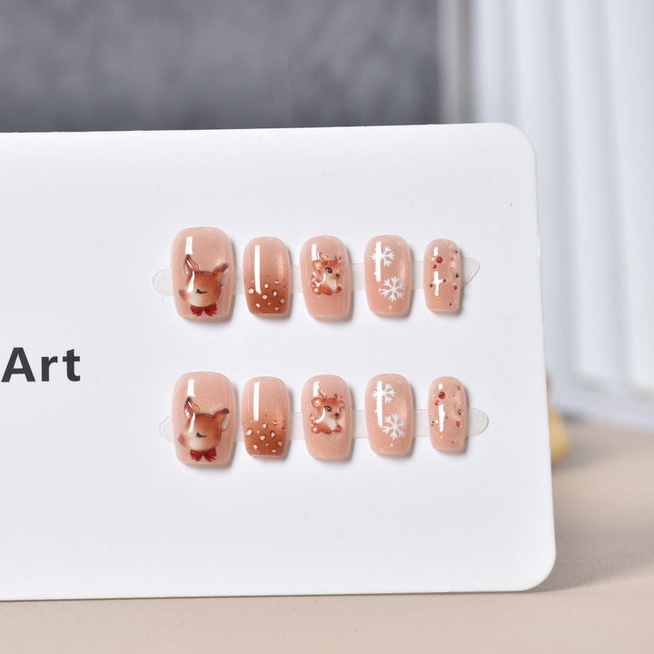 Festively Themed Press-On Nail Art Bowlift