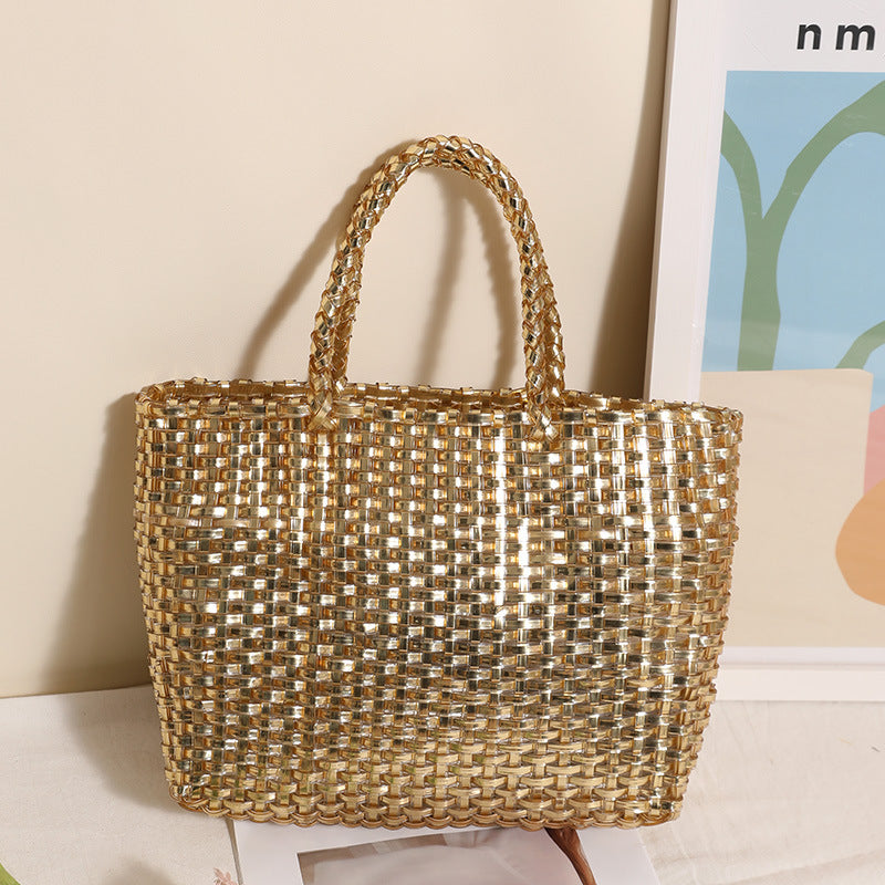Handmade basket bag with innovative weaving technique Bowlift