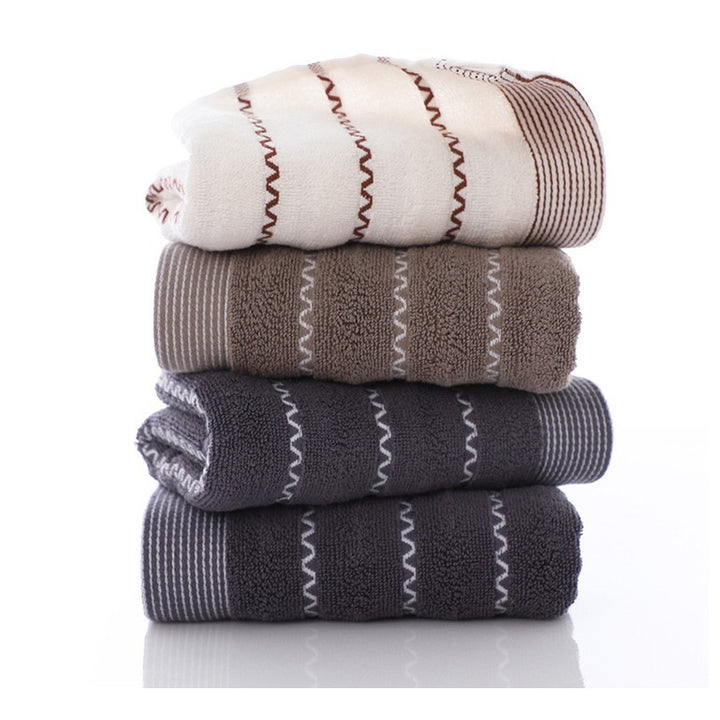 Ladies terry bath towel with modern stripes Bowlift