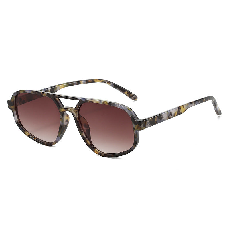 Women's fashionable sunglasses with wide frame and UV protection Bowlift
