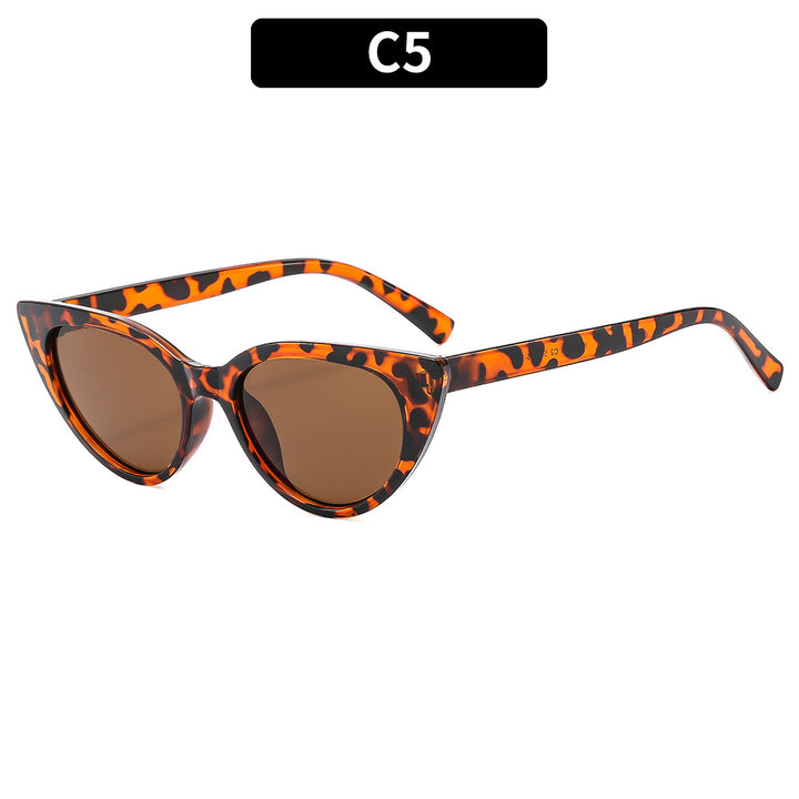 Chic Cat-Eye Sunglasses  1787664030