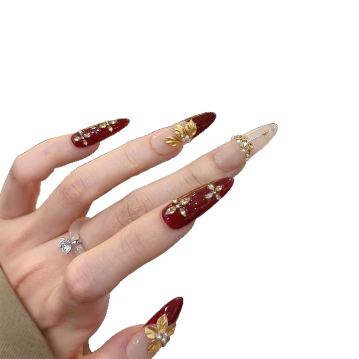 Glamourous Decorative Stiletto Nail Art Kit Bowlift