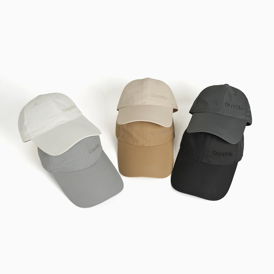 Women's sporty functional cap with breathable material Bowlift