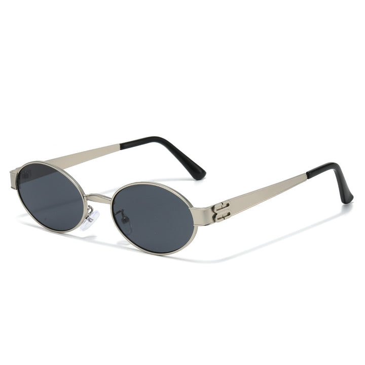 Vintage-Inspired Oval Sunglasses Bowlift