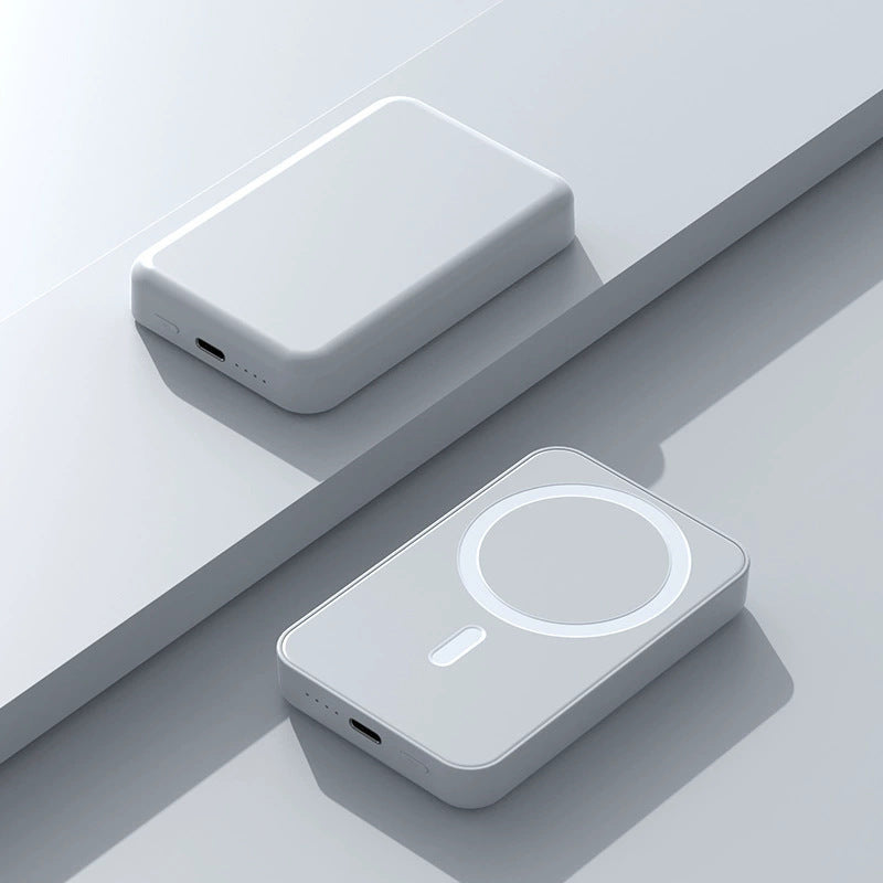 High-performance power bank with wireless charging function and digital display Bowlift