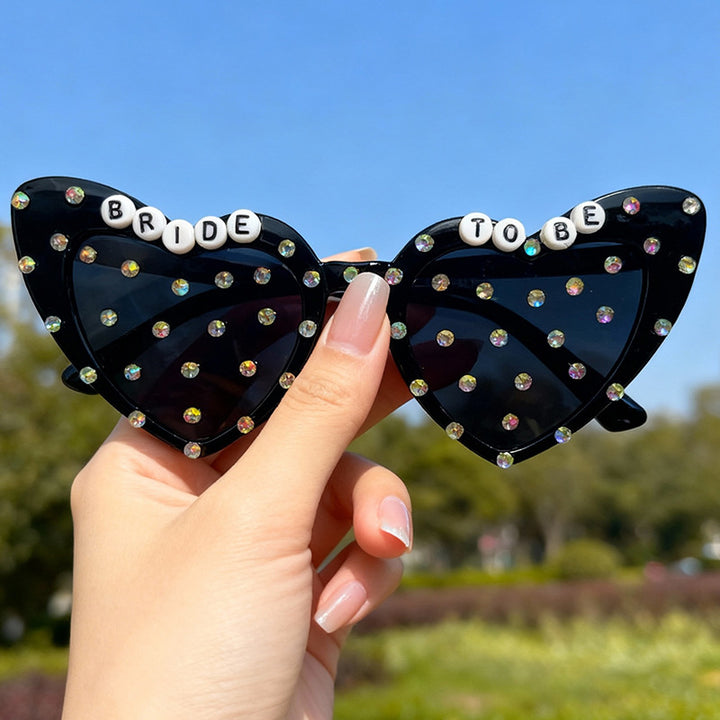 Bride-To-Be Heart-Shaped Sunglasses Bowlift