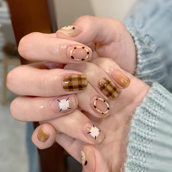 Luxury Press-On Nail Set with Glitter Accent Bowlift