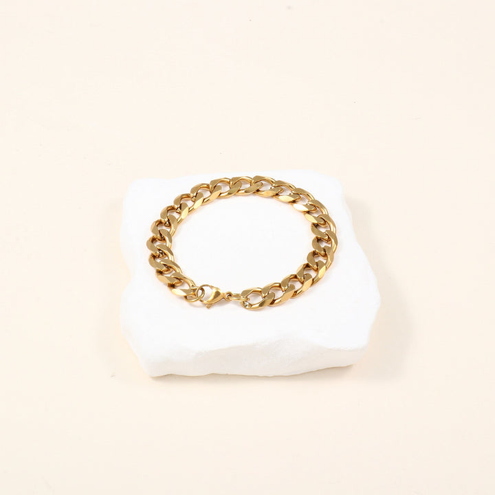Bold Curb Link Chain Necklace Bowlift