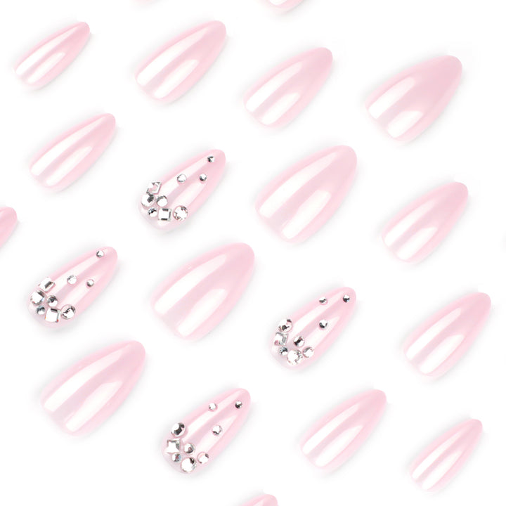 Artful nail art with delicate glitter accents and elegant French tip Bowlift