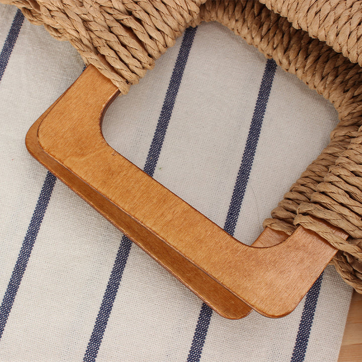 Handcrafted straw bag with wooden handle Bowlift