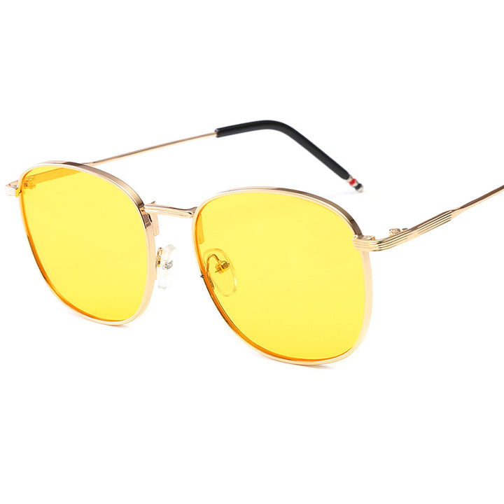 Ladies stylish oversized sunglasses with glamorous metal frame Bowlift