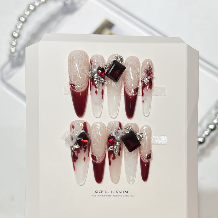 Premium Press-On Nail Art Set with Elegant Heart & Leaf Design Bowlift