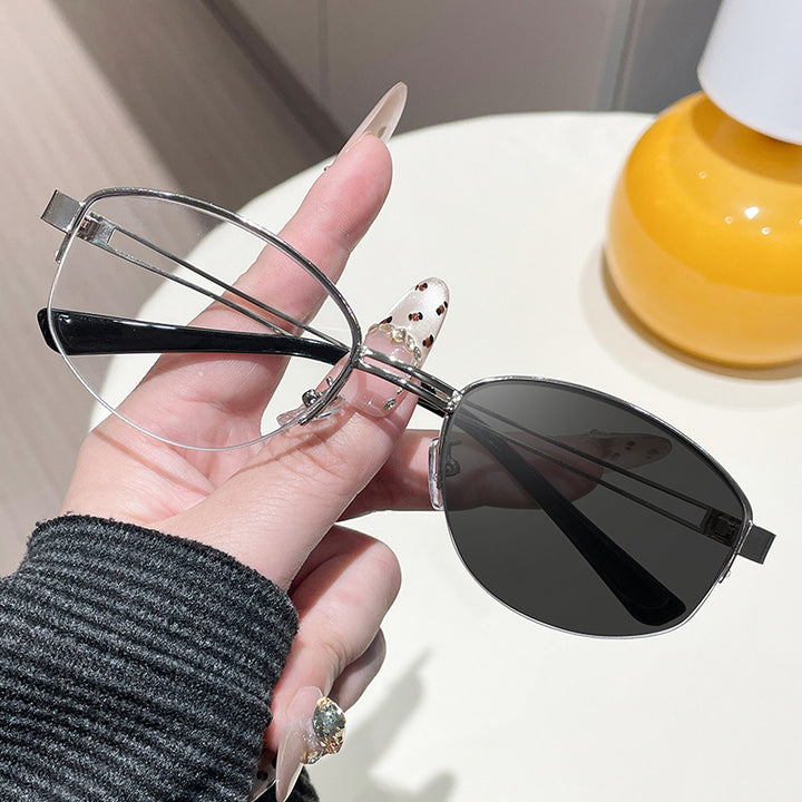 Women's fashionable glasses with modern metal frame Bowlift