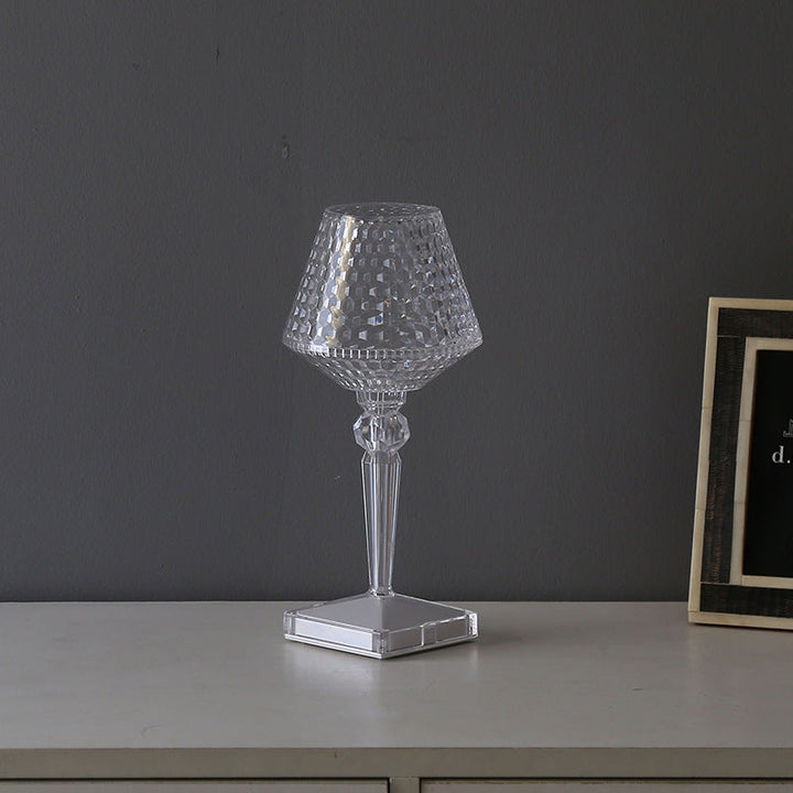 Liesbeth Crystal Lamp – Luxury Table Lamp with USB Charging Function Bowlift