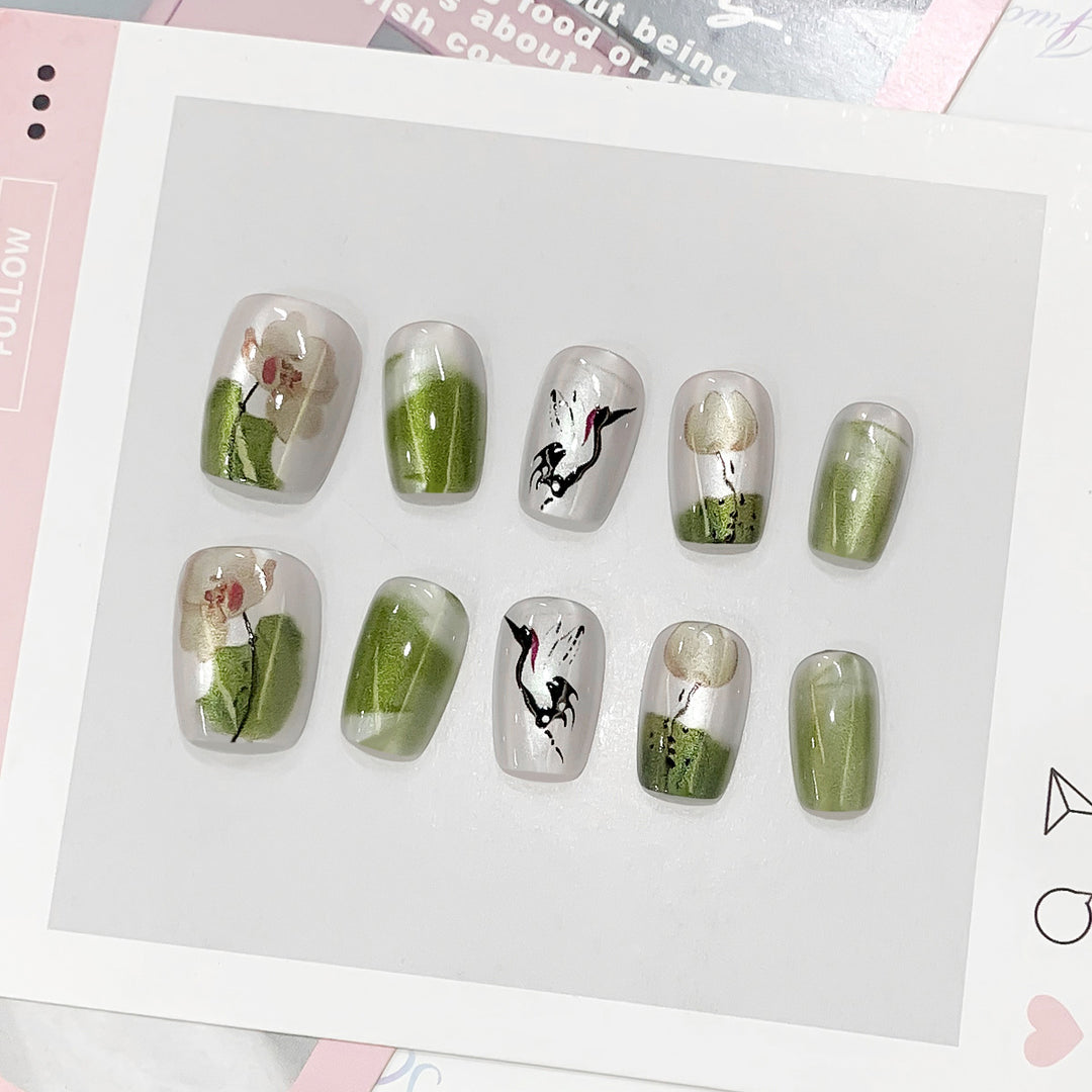 Artful Nail Art with Floral Designs Bowlift