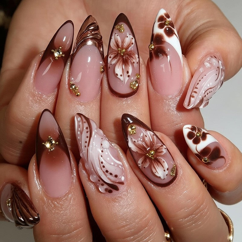 Artistic Nail Tips with Autumn Motifs Bowlift