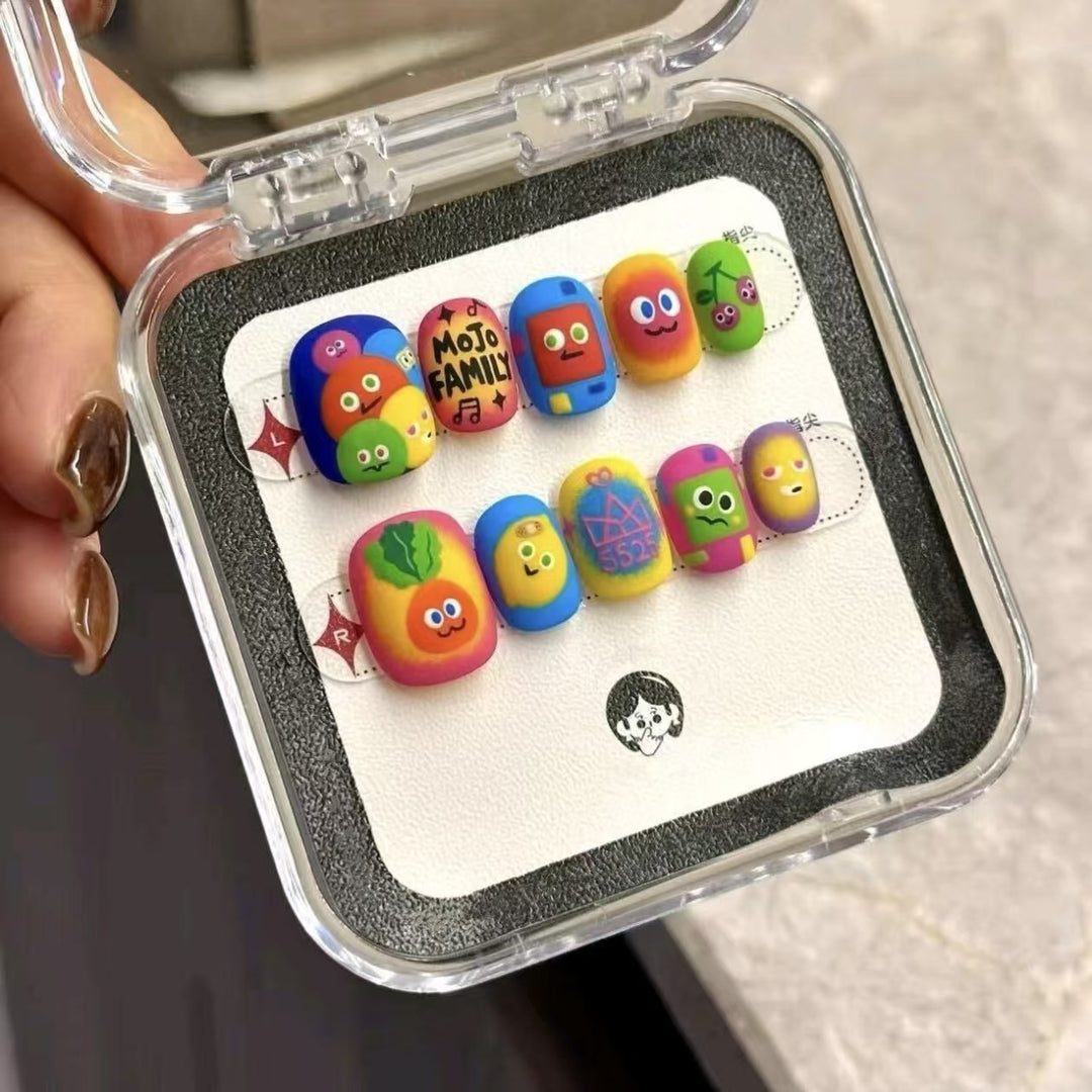 Creative Nail Art Bowlift
