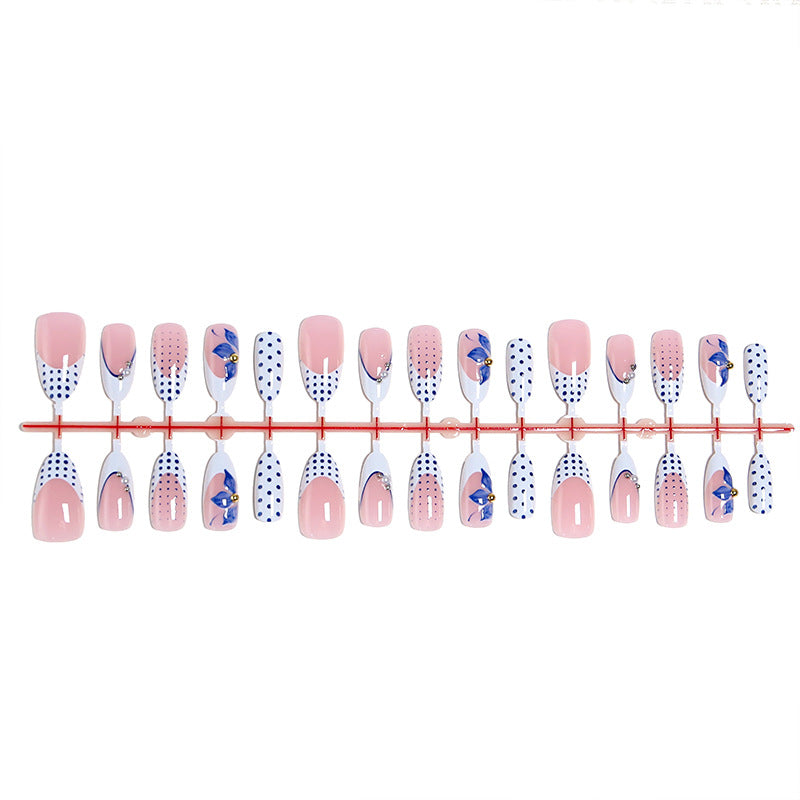 Artificial Nail Set with Decorative Polka Dots and Floral Accents Bowlift