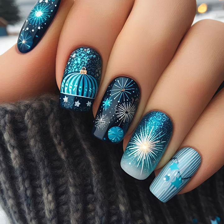 Artful Seasonal Nail Art Set Bowlift