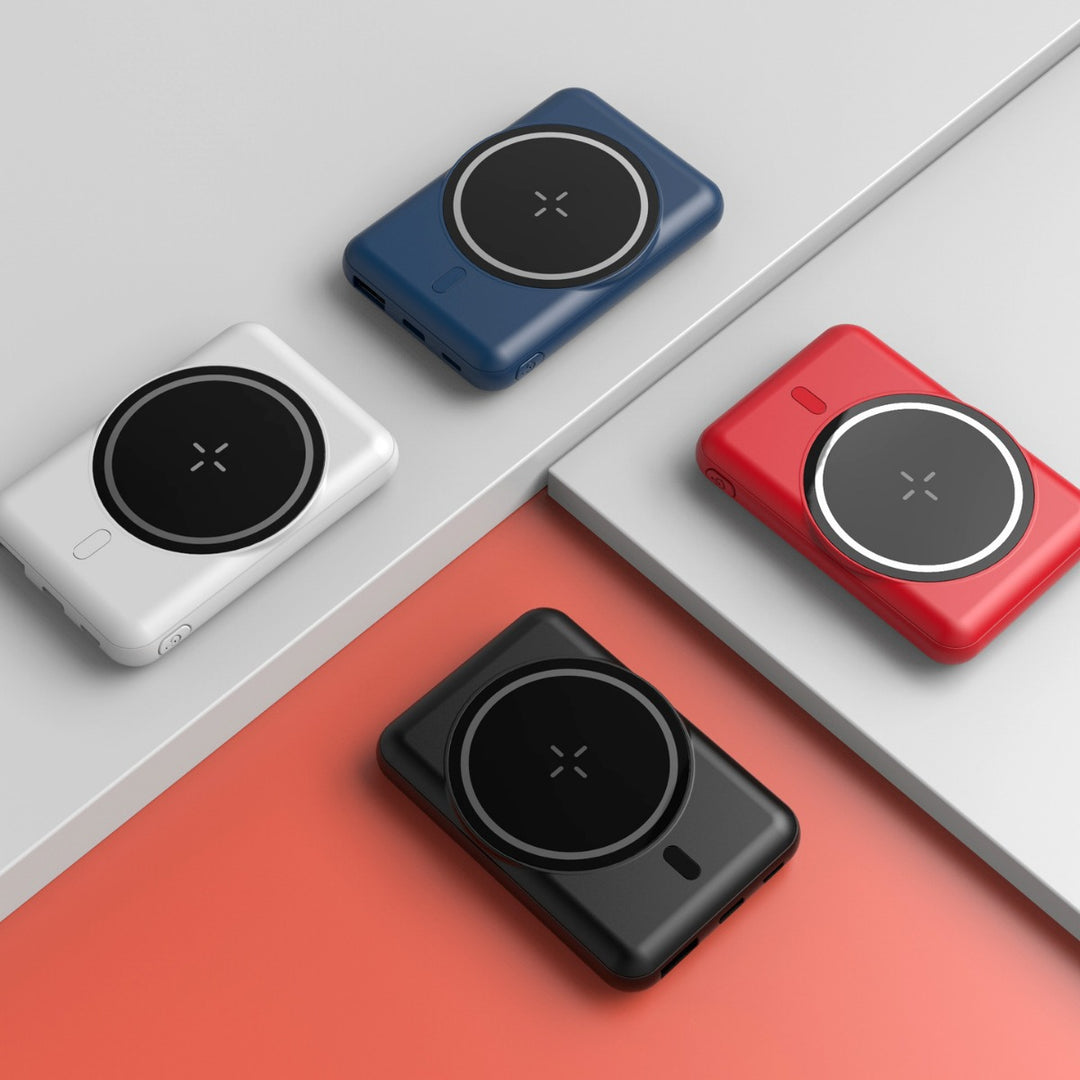 Wireless Powerbank with fast charging and integrated power management technology Bowlift