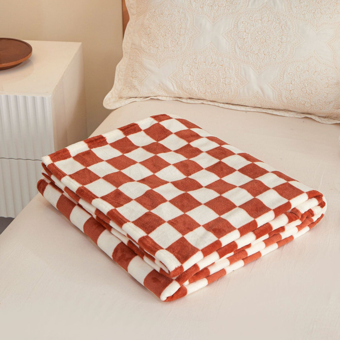 Checkered Fleece Throw Blanket