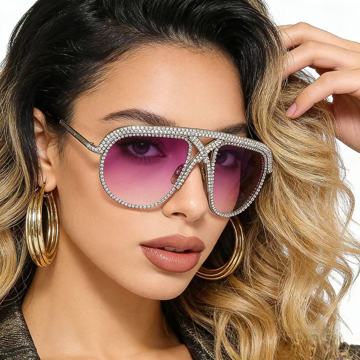 Ladies Glamorous Sunglasses with Rhinestone-Embellished Frame Bowlift