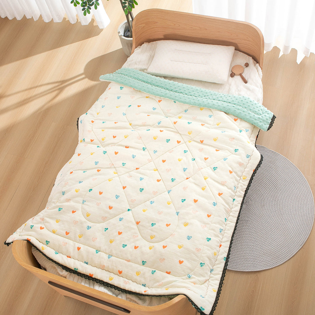 Women’s bedspread with high-quality floral design Bowlift