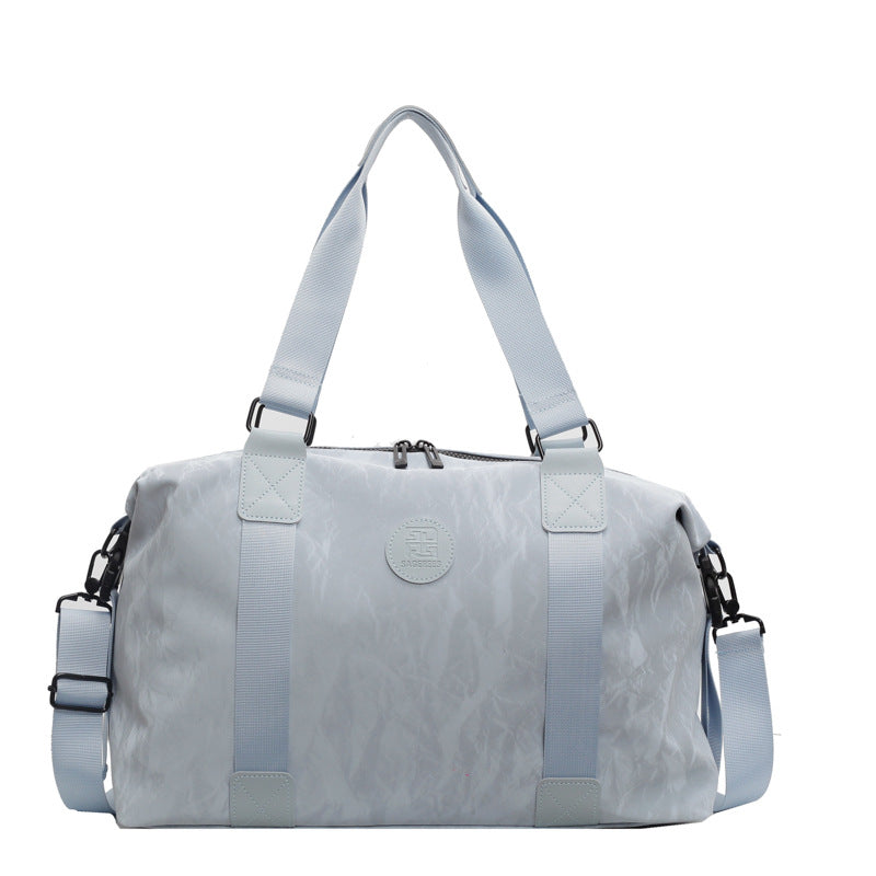 Sporty Travel Bag in Modern Design Bowlift