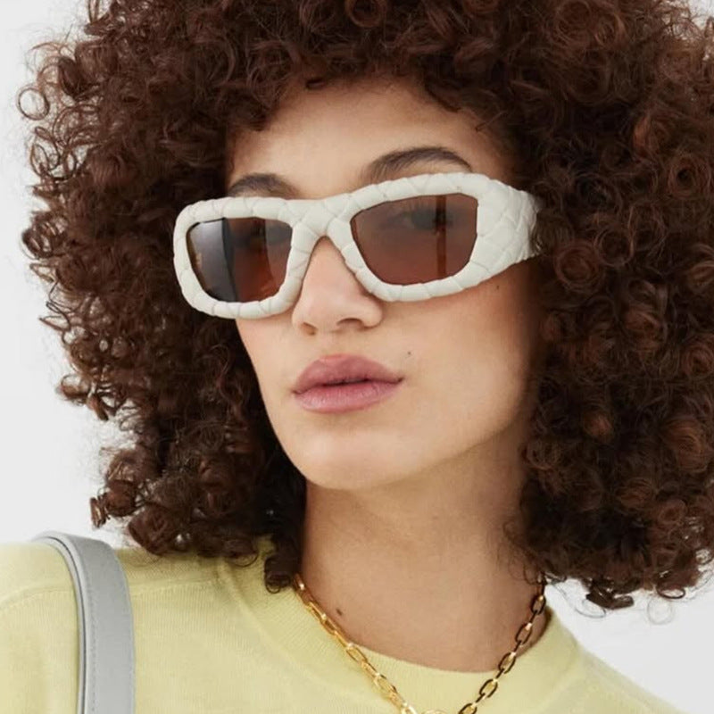 Ladies fashionable sunglasses in contemporary design Bowlift