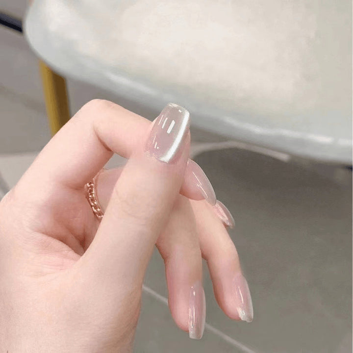 Shiny Artificial Fingernails Bowlift