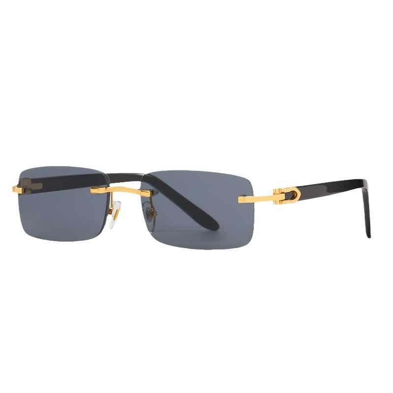 Ladies elegant fashionable glasses Bowlift