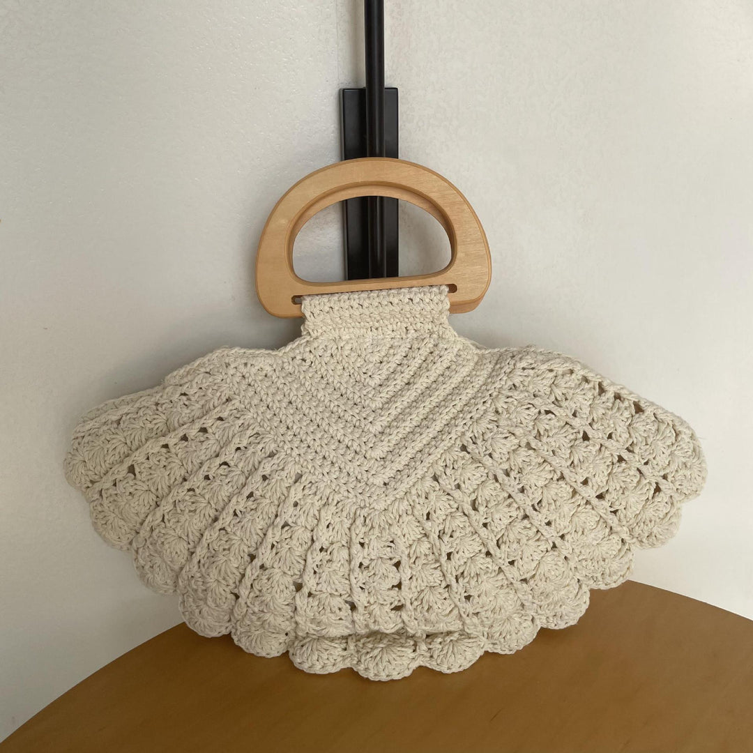 Hand-knotted shoulder bag Bowlift