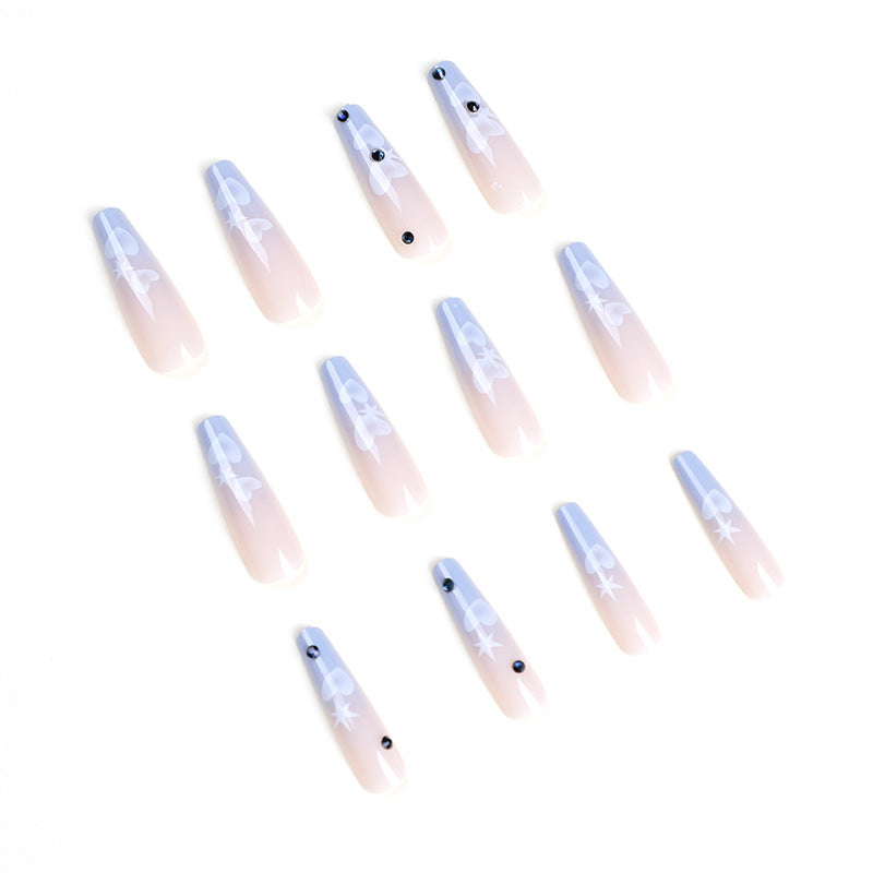 Artificial acrylic nails in modern heart design Bowlift