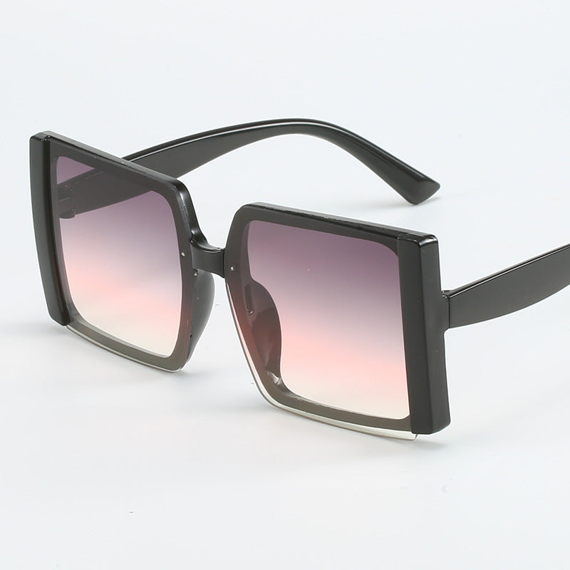 Ladies Oversized Sunglasses with Gradient Bowlift