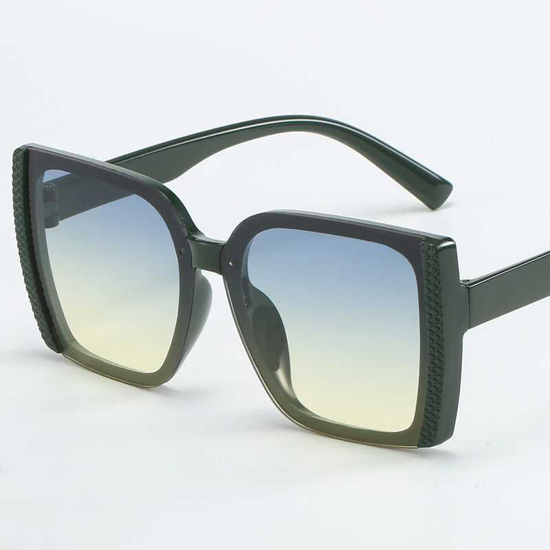 Women oversized designer sunglasses in modern woven design Bowlift