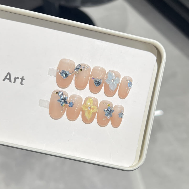 Artistic Floral Press-On Nail Tips Bowlift