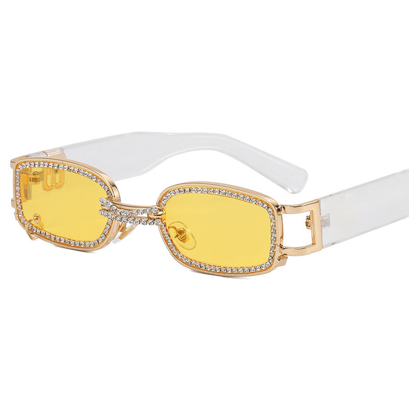 Women's stylish sunglasses with sparkling crystal frame Bowlift