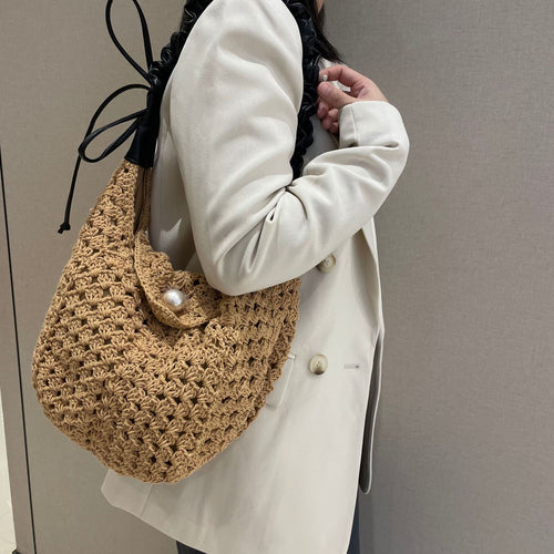 Handcrafted Shoulder Bag Bowlift