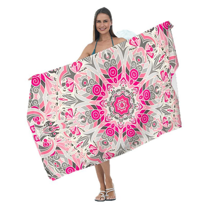 Beach towel with artistic mandala pattern Bowlift