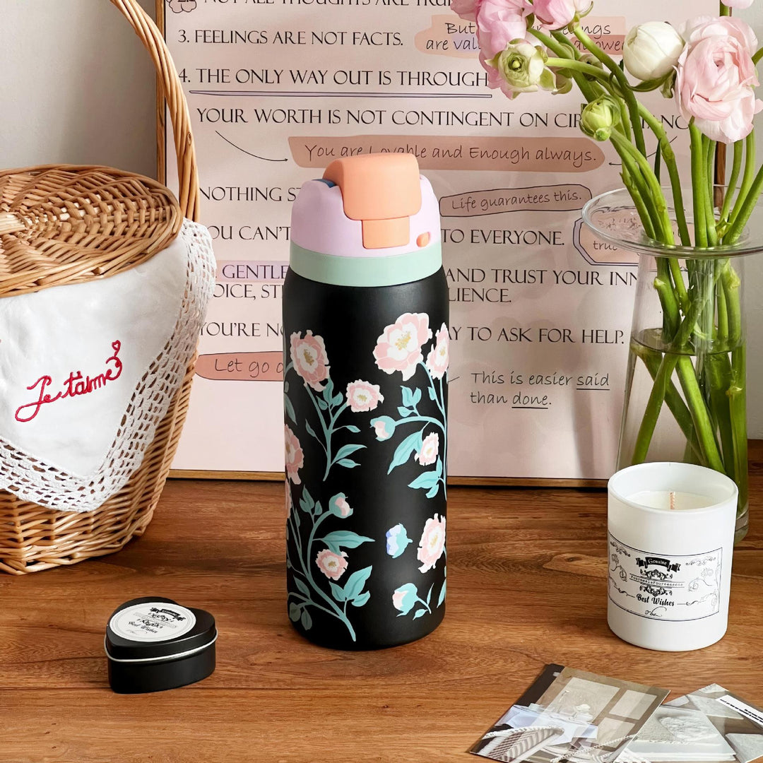 Ladies Insulated Water Bottle with Floral Design Bowlift
